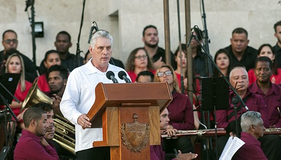 El Jefe de Estado cubano denunció que la administración Trump actúa con mayor agresividad para impedir la entrada de combustible a la Isla.