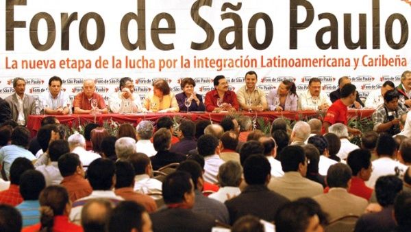 El encuentro sobresale como un espacio de convergencia, debate y acción conjunta nacido del Encuentro de Partidos y Organizaciones Políticas de Izquierda de América Latina y el Caribe celebrado en 1990.
