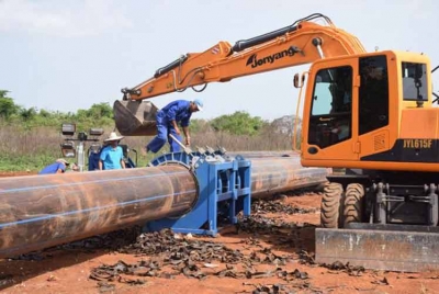 El Plan está destinado a resolver los problemas que atentan contra el uso eficiente del agua, tales como las pérdidas en las conductoras, en redes de distribución, en los interiores de las viviendas e instituciones.