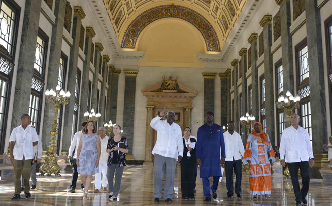 En el encuentro en la sede del órgano legislativo, el Capitolio de La Habana, ambos patentizaron la voluntad de continuar afianzando los vínculos entre los dos países vigentes desde el 19 de mayo de 1979.