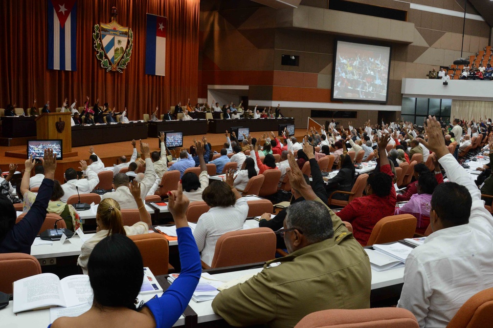 El objetivo de la nueva legislación es lograr que los ciudadanos respeten y veneren a estos símbolos que sintetizan lo más auténtico de la identidad cubana.