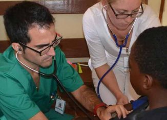 Unos 290 profesionales de la salud se unirán a la brigada médica cubana que presta sus servicios en Jamaica, a solicitud del propio pueblo de esa nación caribeña.