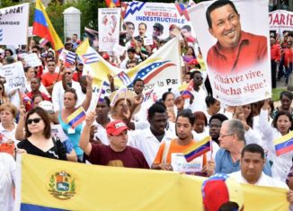 Se realizará un proceso de recogida de firmas en centros de trabajo y estudio en respaldo y solidaridad con Venezuela, la Revolución Bolivariana y chavista, la unión cívico-militar de su pueblo y su legítimo presidente Nicolás Maduro Moros.