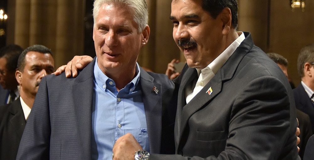 El Presidente de los Consejos de Estado y de Ministros, Miguel Díaz-Canel Bermúdez, en su cuenta de la red social twitter dedicó un mensaje al respaldo incondicional de la mayor de las Antillas a la Revolución Bolivariana y Chavista.