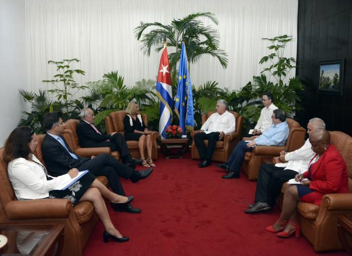 En un ambiente cordial, dialogaron sobre la reciente realización del segundo Consejo Conjunto entre Cuba-Unión Europea y la instrumentación del Acuerdo de Diálogo Político y Cooperación