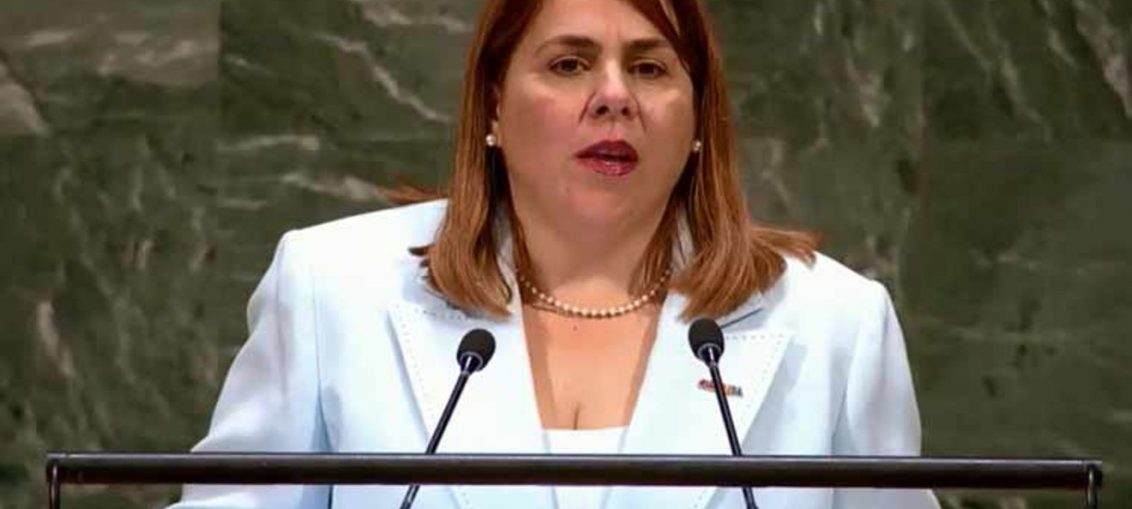 La representante permanente alterna de la Isla ante la ONU, Ana Silvia Rodríguez, cuestionó cómo se podrá erradicar la pobreza en todas sus formas y dimensiones, si naciones como EE.UU. dedican multimillonarios recursos en gastos militares.