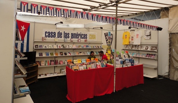 El viceministro de cultura, Fernando León Jacomino, presentó el programa de actividades de la delegación cubana, provenientes de distintos campos de la literatura y el arte, durante las dos semanas de la cita editorial.