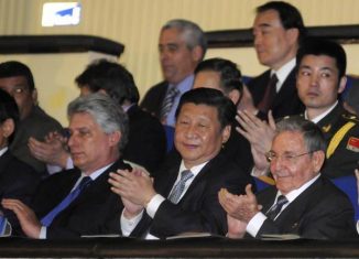 El presidente del gigante asiático, Xi Jinping, felicitó al Primer Secretario del Partido Comunista de Cuba, Raúl Castro Ruz, por el éxito de la sesión extraordinaria de la IX Legislatura.