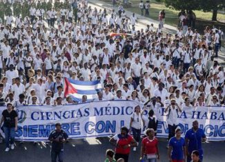 Volvieron este miércoles los jóvenes a las calles para renovar el juramento de no dejar sin contestar una injusticia como aquella, ni aquí ni en ningún sitio del planeta.