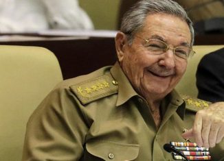 Los más de 200 delegados a la Conferencia de la ACRC en Santiago de Cuba festejaron la elección del asaltante al cuartel Moncada, expedicionario del yate Granma, fundador del II Frente Oriental Frank País y pilar en la construcción del socialismo.