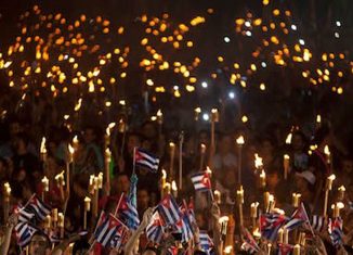 Como lo hicieran los revolucionarios del pasado siglo, los jóvenes de hoy levantarán sus antorchas para honrar al más universal de todos los cubanos.