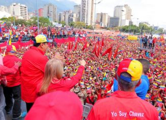 Al cumplirse un año del ataque violento de sectores de derecha en la frontera con Colombia, para intentar ingresar insumos para generar actos terroristas, el mandatario cubano reclamó respeto a la soberanía venezolana a través de la etiqueta #ManosFueraDeVenezuela.