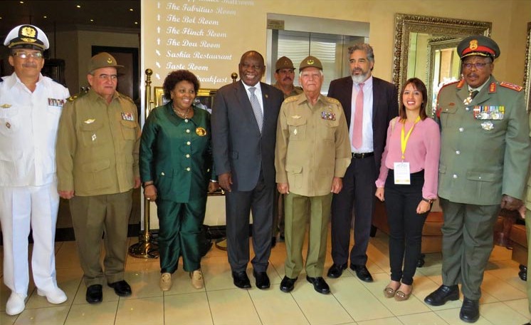 Delegación de Cuba en celebraciones Fuerzas Armadas de Sudáfrica