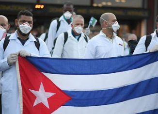 Una brigada de 217 profesionales de la salud cubana partió hacia Sudáfrica, para apoyar el combate contra la covid-19 en ese país. Con ella ascienden a 22 las «embajadas médicas» de la Isla que han viajado hacia el exterior, para ayudar a salvar vidas.
