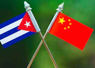 "Cuba condena injerencia en asuntos internos de China y respalda su derecho a velar por bienestar de todos sus ciudadanos", escribió el ministro de Relaciones Exteriores de la isla, Bruno Rodríguez, en su cuenta de la red social Twitter.