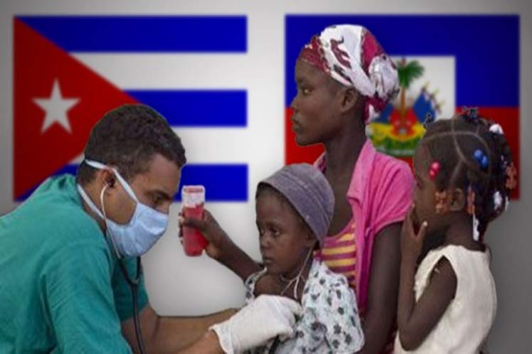 El equipo médico de Cuba, integrado por cinco miembros, llegó el 7 de mayo a las instalaciones situadas en el parque industrial Caracol, en la región nororiental de Haití, donde viven la mayoría de los trabajadores srilankeses, reflejó el rotativo.