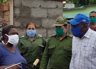 Salvador Valdés Mesa, visitó los municipios de Florida y de Carlos Manuel de Céspedes, interesado en la marcha del programa de recuperación de las viviendas dañadas por una tormenta local severa, a finales del mes de abril, y la atención a las familias damnificadas.