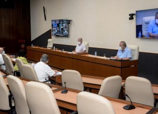 Los 14 pacientes reportados este lunes –13 de ellos en La Habana y uno en Matanzas–, respaldan la tendencia de las últimas dos semanas, en las cuales se han confirmado 190 casos, todos en esos dos territorios.