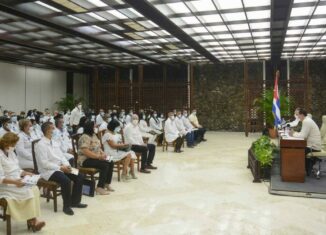 Primer Ministro de Cuba resalta labor de colaboradores médicos en la región caribeña