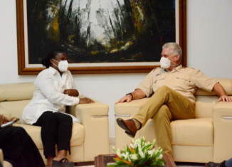 El Primer Secretario del Partido Comunista de Cuba y Presidente de la República, Miguel Díaz-Canel Bermúdez, recibió a Gail Walker, directora ejecutiva de la Fundación Interreligiosa para la Organización Comunitaria IFCO/Pastores por la Paz.