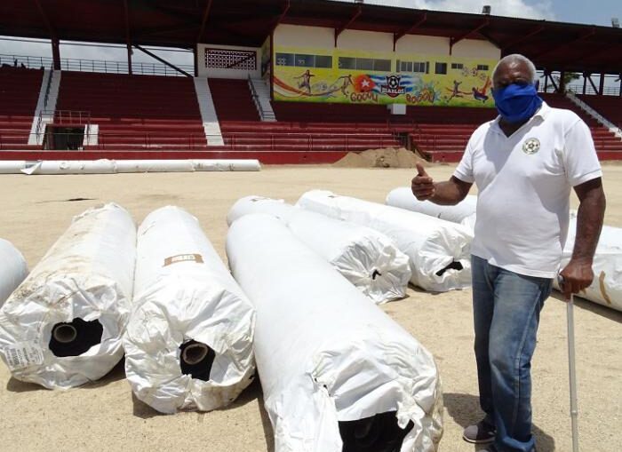 Dotada de una de las generaciones de terreno sintético más avanzadas del mundo, Santiago de Cuba podrá contar con la más moderna instalación de fútbol del país, en el estadio del complejo deportivo Antonio Maceo.