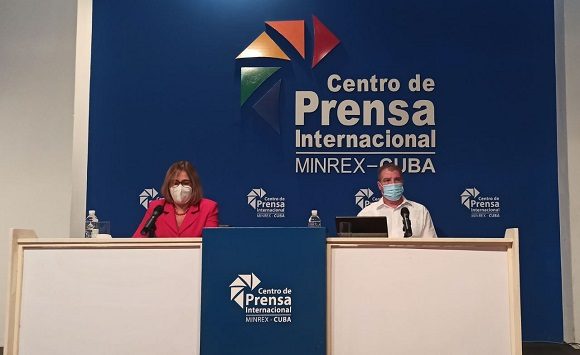 Se elimina la cuarentena obligatoria de los viajeros internacionales al arribo del país a partir del 7 de noviembre y confirmó que para el día 15 se elimina la realización del PCR de entrada en frontera.