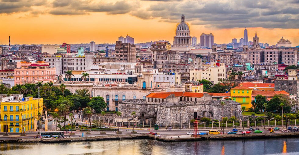 La jornada de actividades por el aniversario 502 de La Habana comenzará el próximo primero de noviembre con la inauguración de obras socio-económicas y concluirá el 16 con la realización de una gala artística en el teatro Karl Marx.