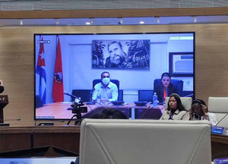 La primera secretaria de la UJC, Aylín Álvarez, destacó el rol de la juventud cubana en defensa de la Revolución. Durante su participación, de forma virtual, en un Foro de Desarrollo de Jóvenes, organizado por la Federación de la Juventud de China.