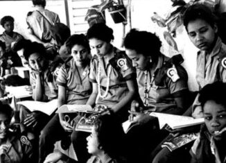 El 22 de diciembre de 1961, Cuba fue proclamada Territorio Libre de Analfabetismo. Las palabras pronunciadas por Fidel resumen el esfuerzo que contribuyó a cimentar el espíritu de una nueva era abocada a la edificación de un sistema social más justo y humanista.