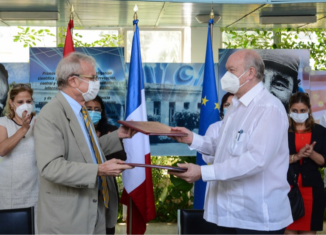 El Instituto de Medicina Tropical Pedro Kourí recibe el financiamiento de la Agencia Francesa para el Desarrollo para llevar a cabo el Proyecto de fortalecimiento de las capacidades nacionales de vigilancia y diagnóstico frente a las enfermedades infecciosas.