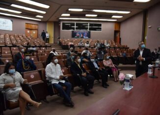 El dirigente andino visitó en las primeras horas de la jornada de este miércoles, al Centro de Ingeniería Genética y Biotecnología (CIGB), donde se producen innovadores medicamentos, incluida la vacuna Abdala, contra la Covid-19.