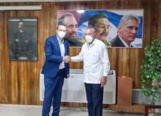 El vicejefe y coordinador del Departamento de Relaciones Internacionales del Comité Central del Partido Comunista de Cuba, Ángel Arzuaga Reyes, sostuvo un encuentro con el secretario adjunto de Organización del Partido Socialista Obrero Español (PSOE) y diputado al Congreso, Julio Navalpotro.